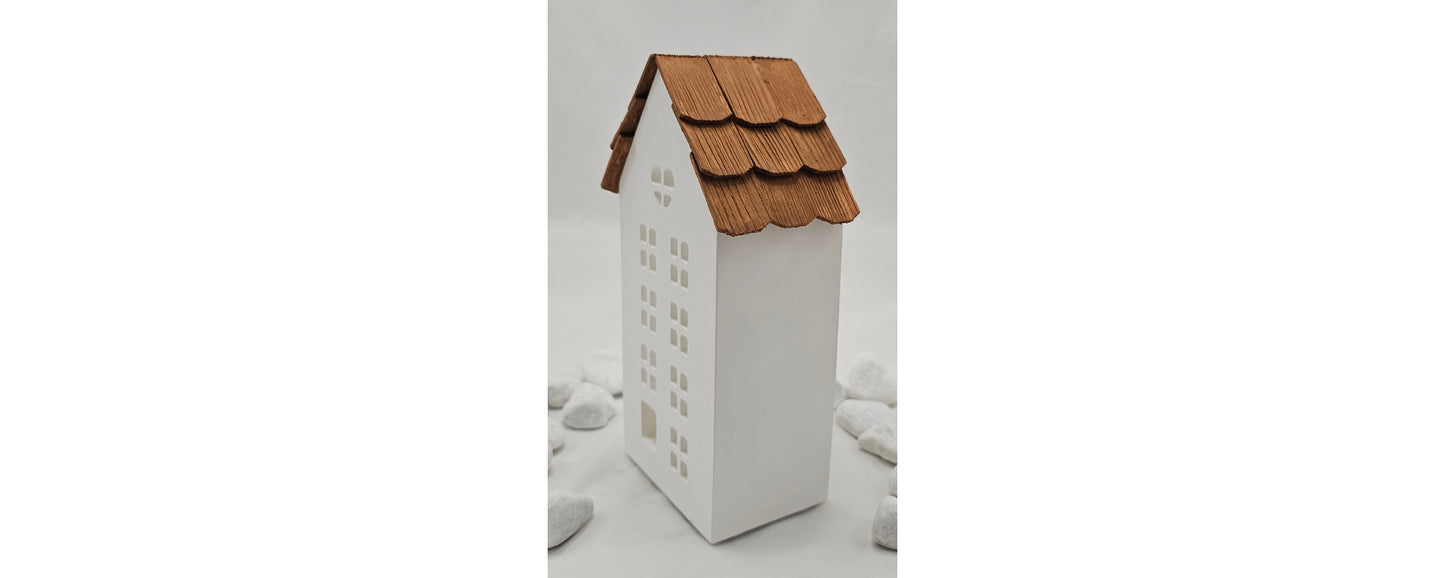 Lichthaus aus Raysin gegossen mit Schindeldach