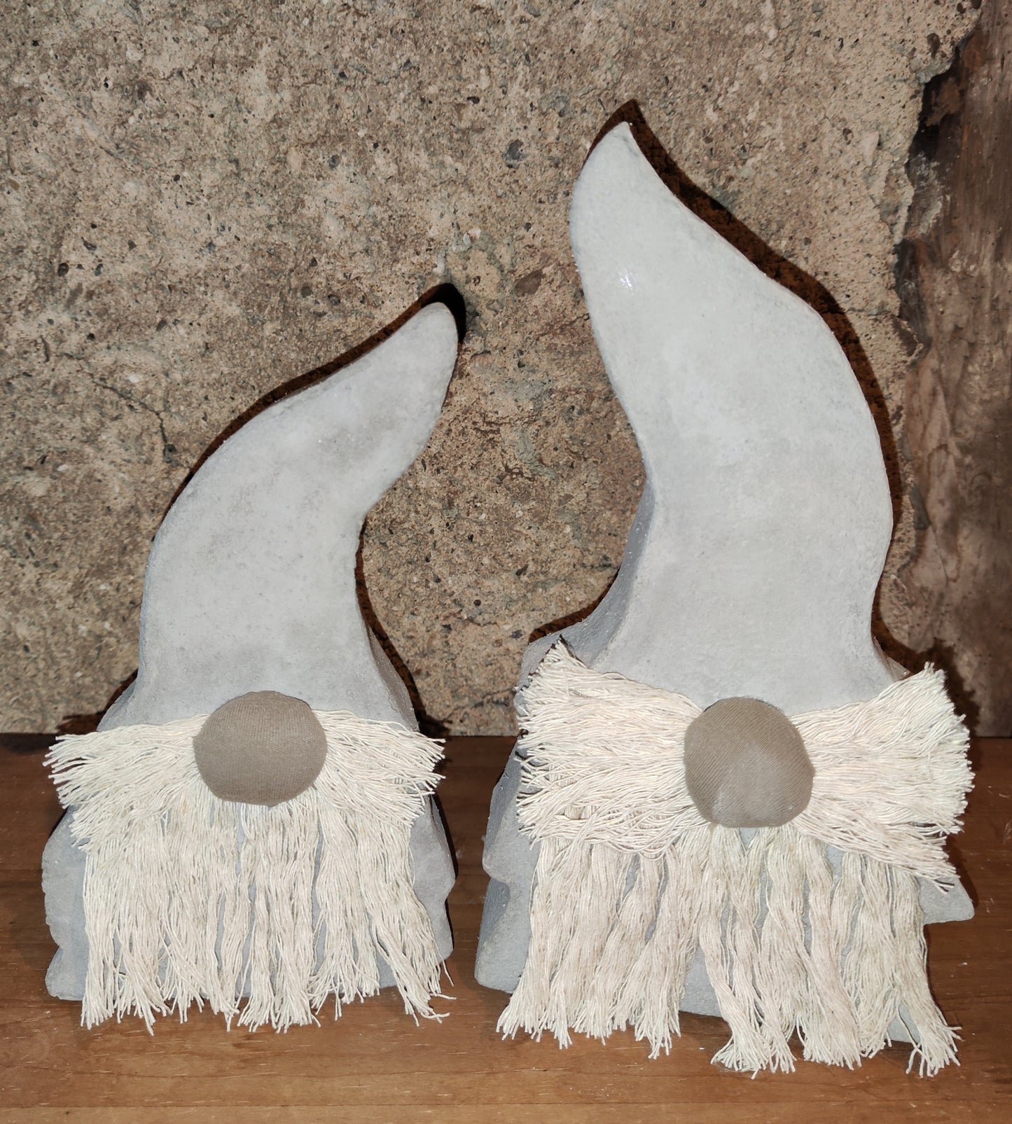 Wichtel aus Beton gegossen im Boho-Style