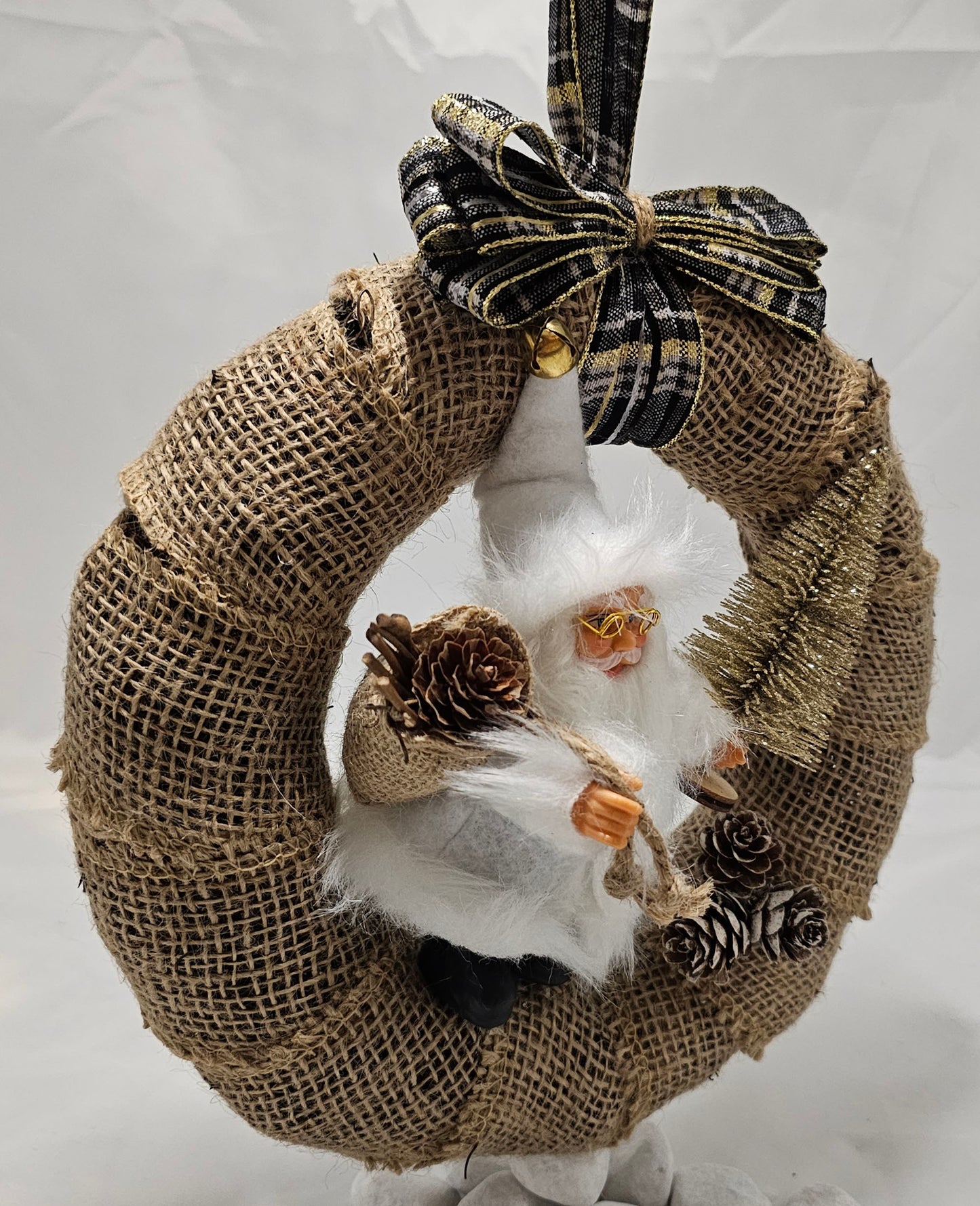 Winterkranz, Weihnachtskranz mit Beleuchtung