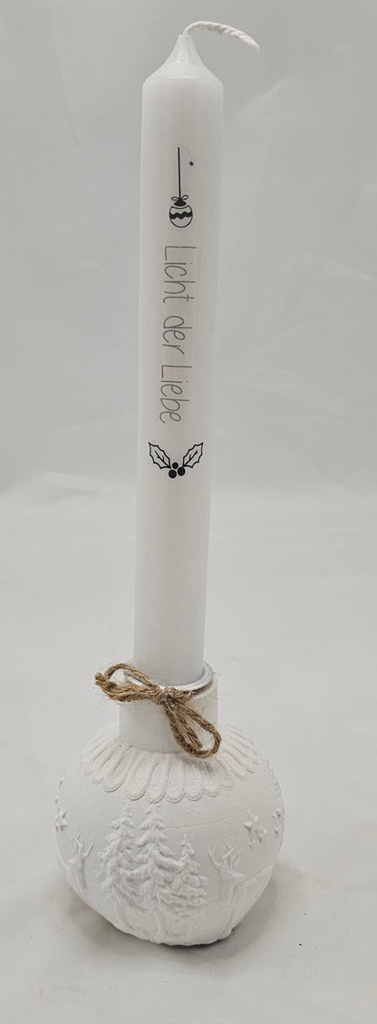 Kerzenhalter Kugel, mit winterlichem Relief, massiv, aus Raysin gegossen.