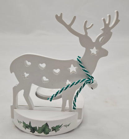 Deko Teelichthalter mit Reh, aus Raysin gegossen.