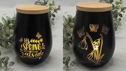 Schwarze bauchige Teelichtgläser, graviert mit Ostern,- und Frühlingsmotiven