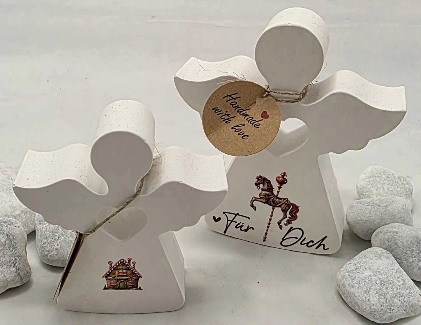 Engel im 2er Set aus Raysin mit Rub ons dekoriert