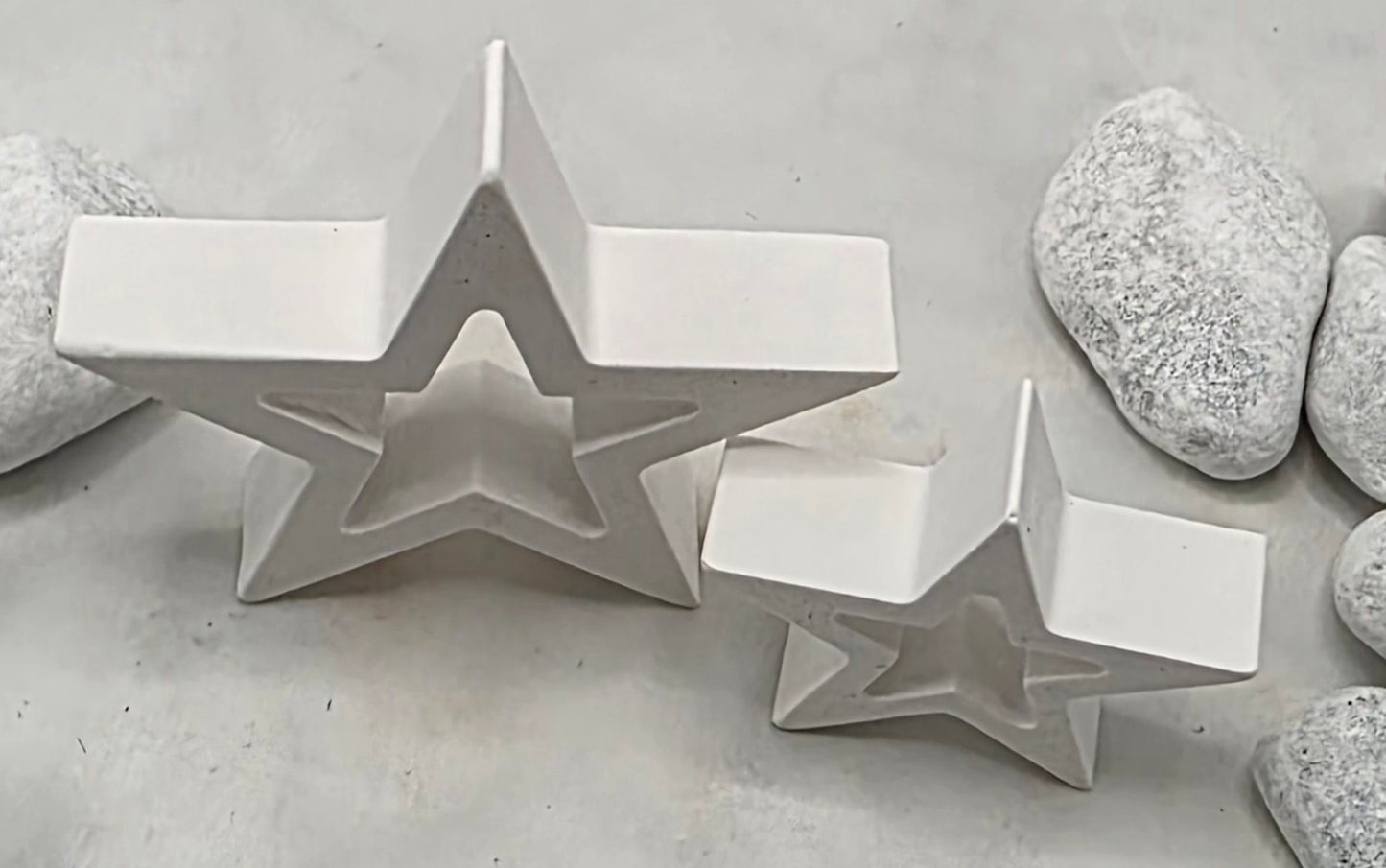 Sterne im 3er und 2er Set aus Raysin gegossen, Dekorationsartikel (Kopie)