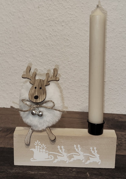 Kleine Kerzenhalter aus Holz, dekoriert und gespachtelt. Ideal als kleines Geschenk.